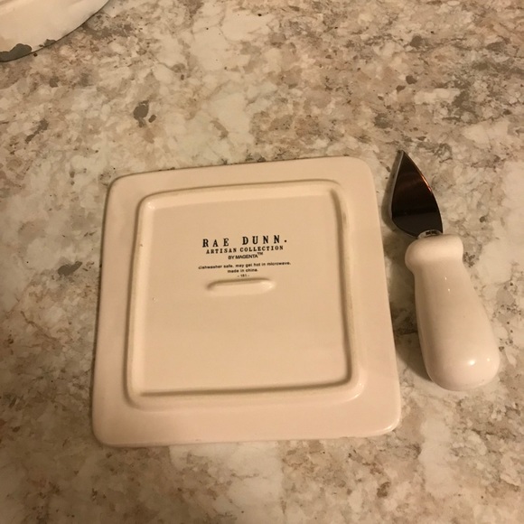 Rae Dunn SERVE cheese plate & knife - Picture 2 of 2